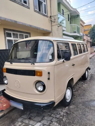Volkswagen Kombi Standard/ Luxo/ Serie Prata 1996