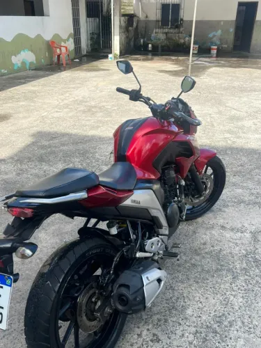 Fazer 250