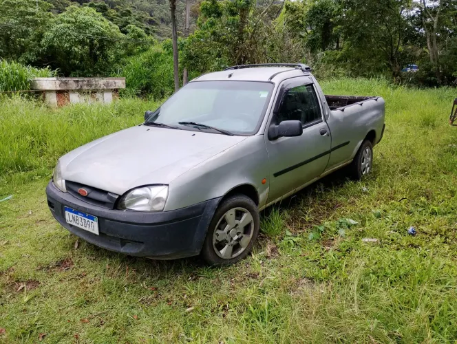 Ford Courier CLX 1.4i 16V 1999