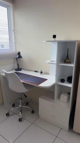 Mesa de computador| escrivaninha 