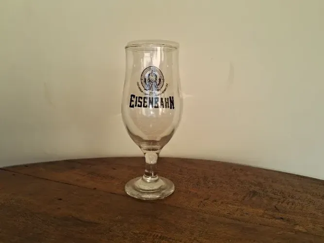 TAÇAS ROYAL BEER - EISENBAHN 48 PEÇAS