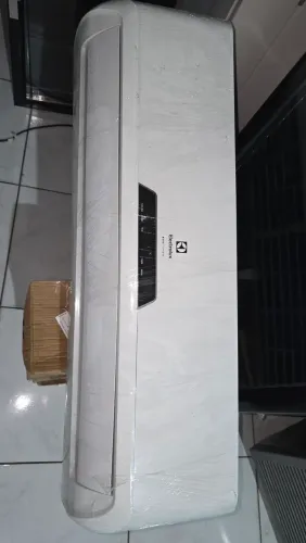 ar condicionado semi novo 18 mil btus