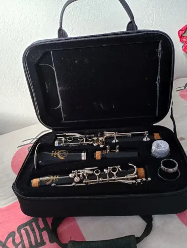 Clarinete Eagle Cl04n Sib
