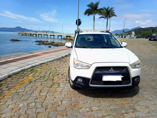 Mitsubishi ASX 2.0 16V 4X4 160cv Aut. 2012