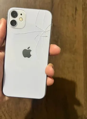 iPhone 11 64GB