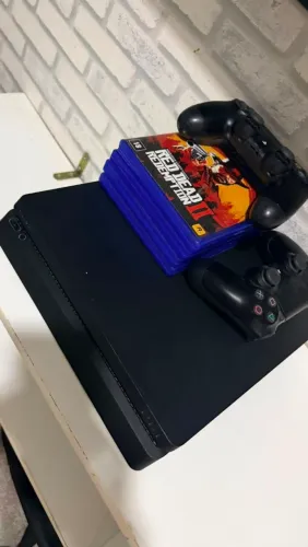 Ps4 slim