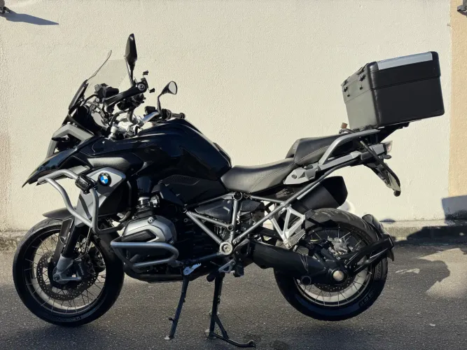 Gs1200 Triple Black, 2026 pago!