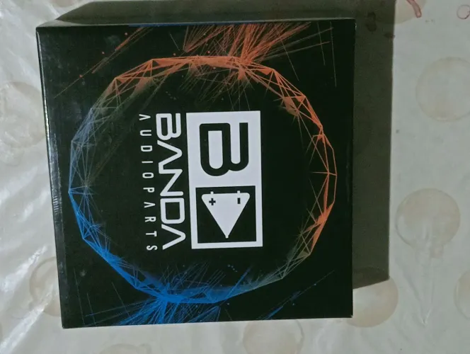 Banda 1.200 4 e um evok 300rms