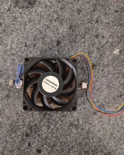 CPU Cooler AMD