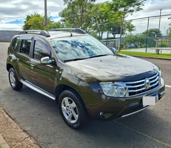Renault Duster Dynamique 2.0 Hi-flex 16V Aut. 2015