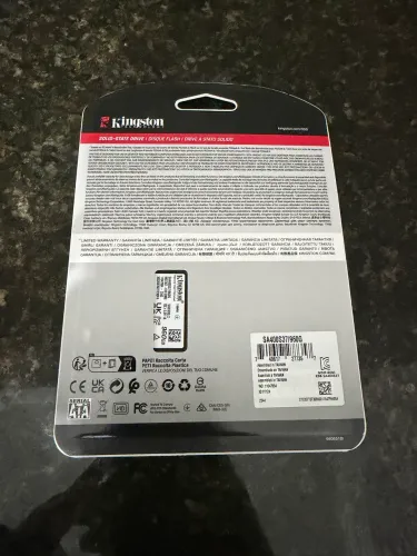 3 SSD 960gb + 1 Memória RAM DDR4 8gb