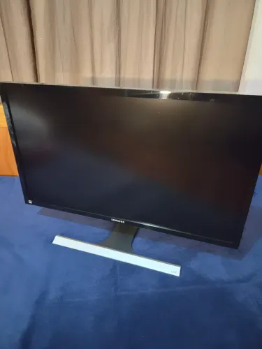 Monitor Samsung 4k 