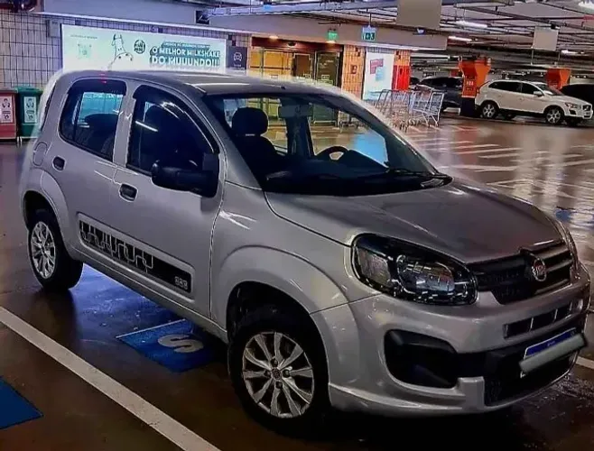 Fiat Uno Attractive 1.0 EVO Fire Flex 8V 5P 2019