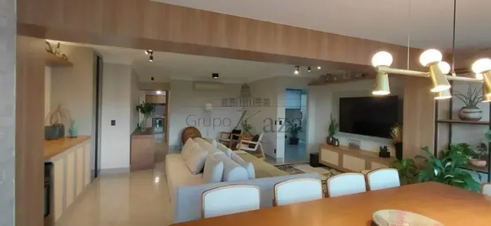 Oportunidade - Apartamento - Parque Residencial Aquarius - 3 Dormitórios - 143m²