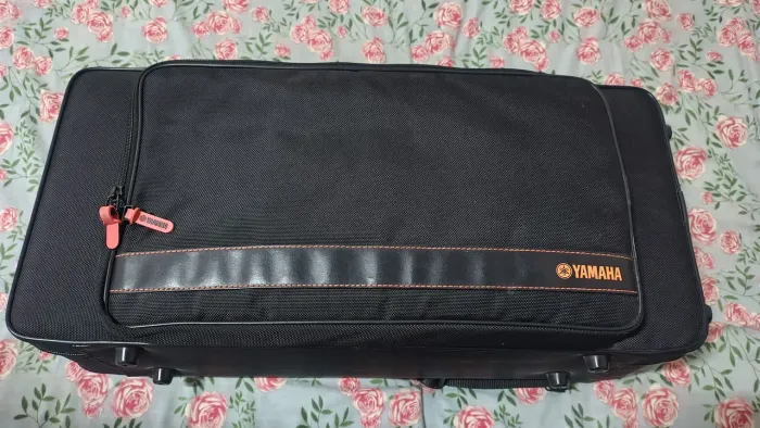 Saxofone Alto Yamaha 275 - Impecável