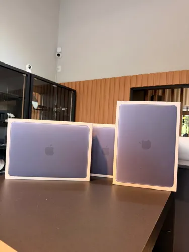 MacBook Neo Lacrado