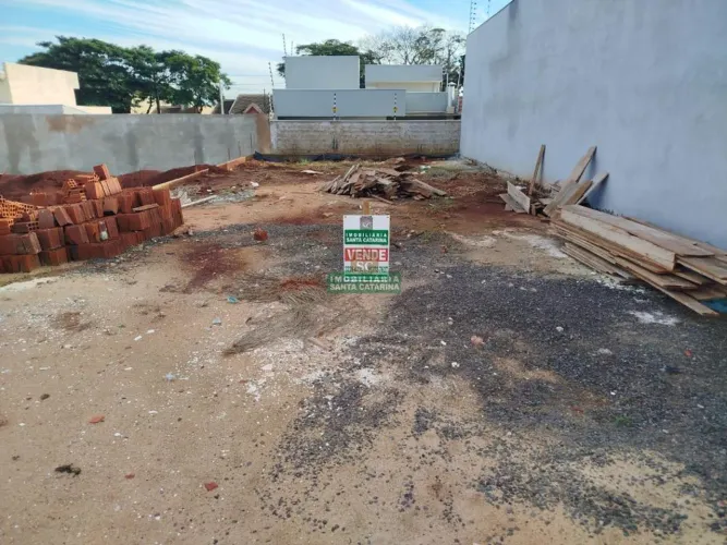 Terreno à venda em Paiçandu, Centro, com 150 m²