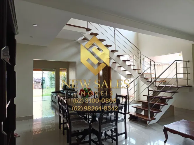 Sobrado- 4 suítes, 260m², 4 vagas- Jardim Santo Antônio