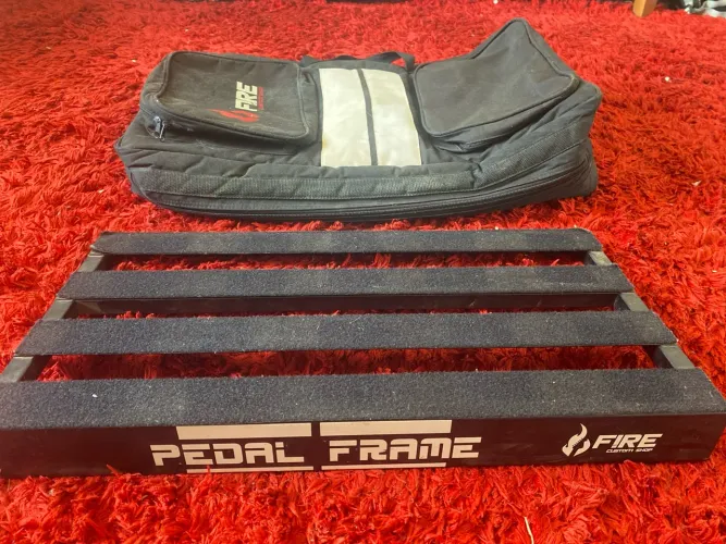 Pedal board Fire Custom Shop Pedal Frame