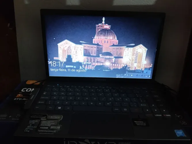 Vendo notebook e teclado gamer com mouse