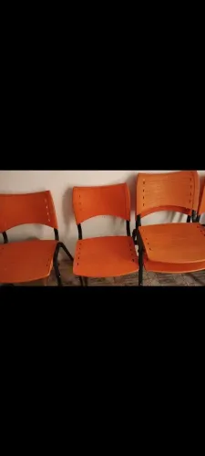 Cadeiras Iso Laranja - Fixas e separadas