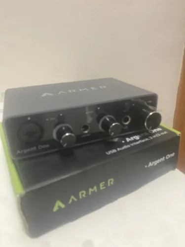 Interface de áudio Armer Agent One