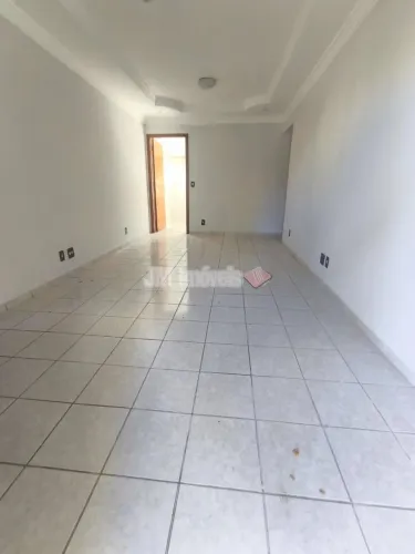 APARTAMENTO - 2/4 - AV. SAO JOAO - APTO. 202 - ED. SAO JOAO - VILA SAO JOAO