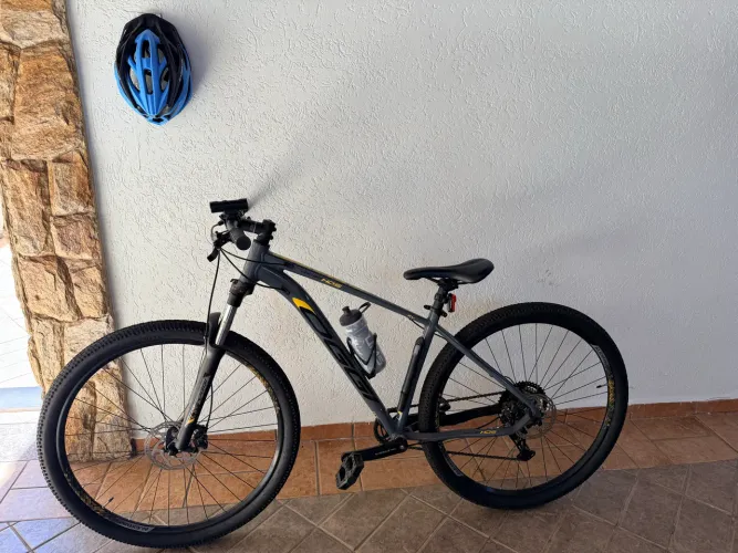 Bike Aro 29 Alumínio Freio Hidráulico Shimano ESSA