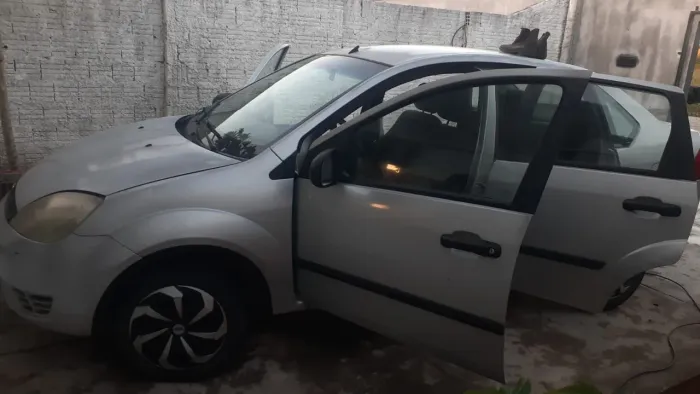 Ford Fiesta Sed. Personnalite 1.0 8V 4P 2006