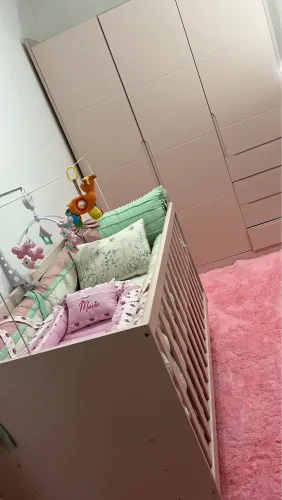 BERÇO ROSA BEBÊ NOVÍSSIMO 
