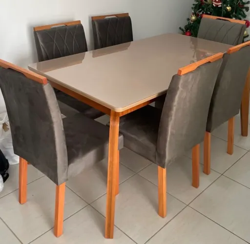 Mesa de Madeira com 6 Cadeiras NOVO ENTREGA HOJE