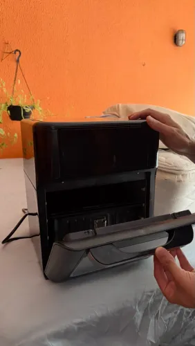 Fritadeira Air Fryer Forno Oven de 12L da Mondial. 2 em 1