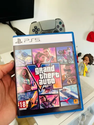 Gta 6 - capa paralela