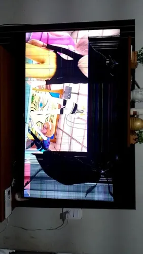 Tv para retirada de peças Roku 43 nova 1 mês de uso.