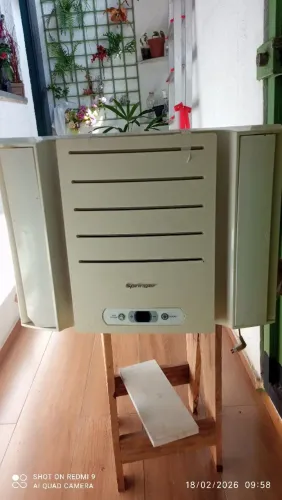 Vendo ar-condicionado modelo antigo 