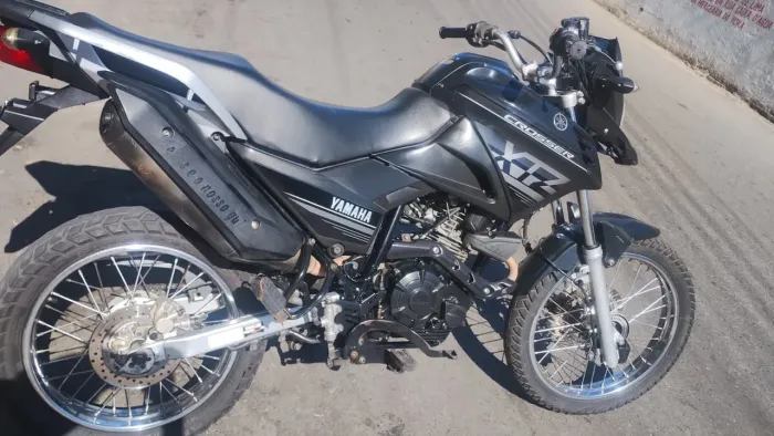 XTZ Crosser muito nova mesmo.