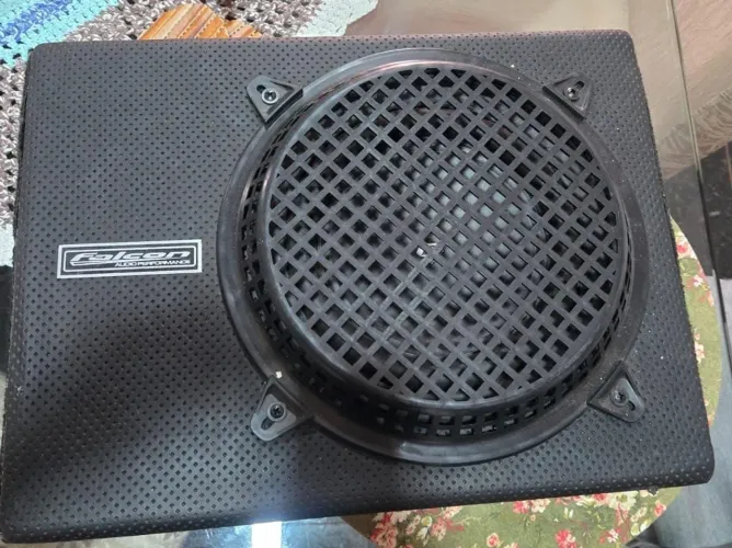 Caixa som Falcon xs 400.3 amplificada 400w rms slim 3 canais 
