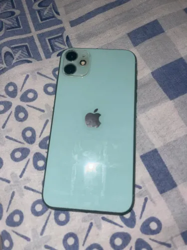 Troco o iPhone 11 novo por casal ring Neck