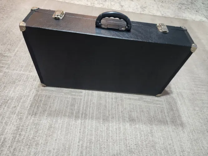 Pedalboard case de luxo 70x37