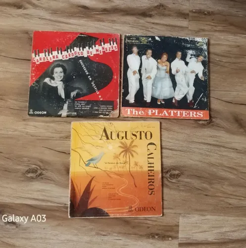 Lote de três disco de vinil (LP de 10 polegadas)