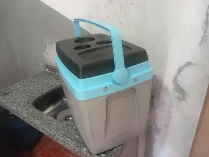 Caixa termica Cooler de 36 litros 