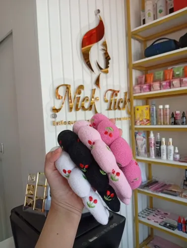 tiara nuvem de Cereja