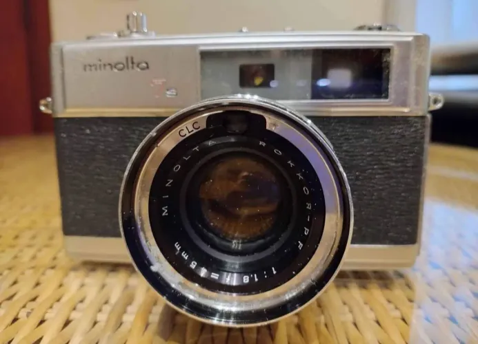 Câmera fotográfica Minolta 7S