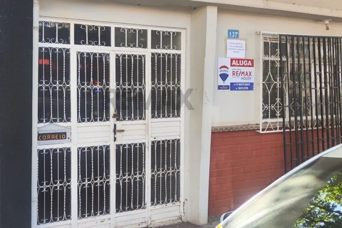 "Espaço Comercial no Centro de Barreiras, BA"