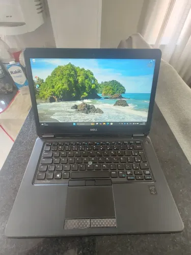 Notebook DELL core i7 8 gigas com SSD