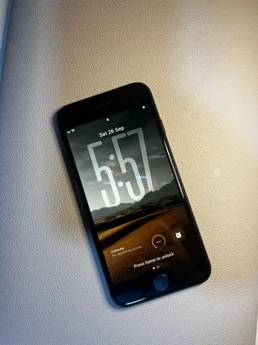 iPhone SE 2 64gb