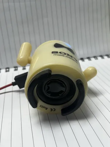 Rádio fm Sony antigo Robô Make.bellve