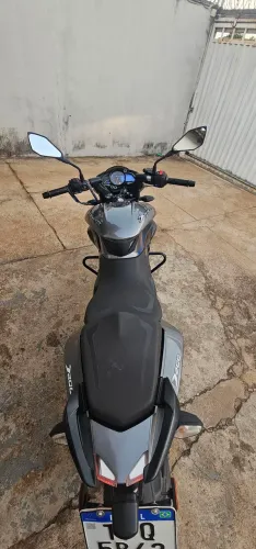 Vendo moto WhatsApp * Brito