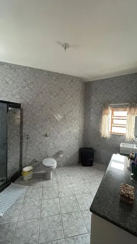 Casa ótima localização - Bicas MG
