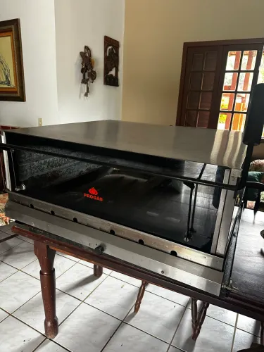 Forno refratário a gás